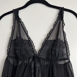 Victoria’s Secret Sexy Sheet Lace Sleepwear BLK M